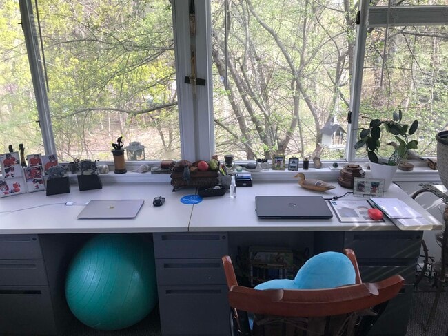 Building Photo - 35 Mill Pond Rd