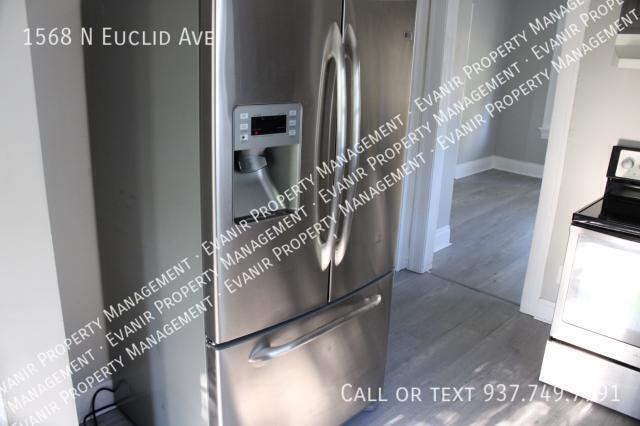 Building Photo - 1568 N Euclid Ave