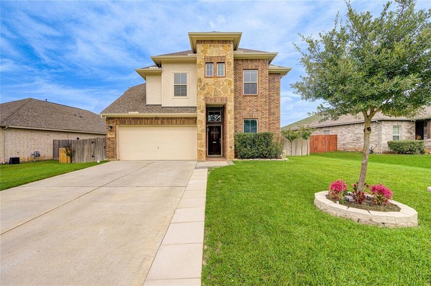 Primary Photo - 30434 Butternut Oak Ln