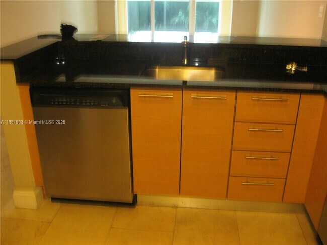 Building Photo - 31 SE 5th St