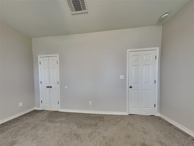 Building Photo - 142 Yellowbark St
