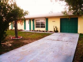 Building Photo - 13476 Newport Ave