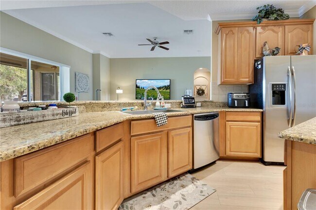 Building Photo - 16313 Birchwood Way