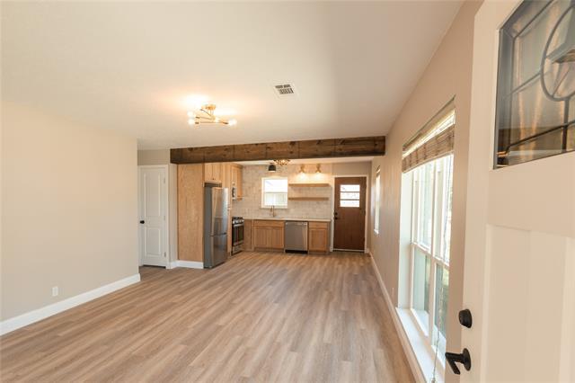 Building Photo - 602 N Morris St