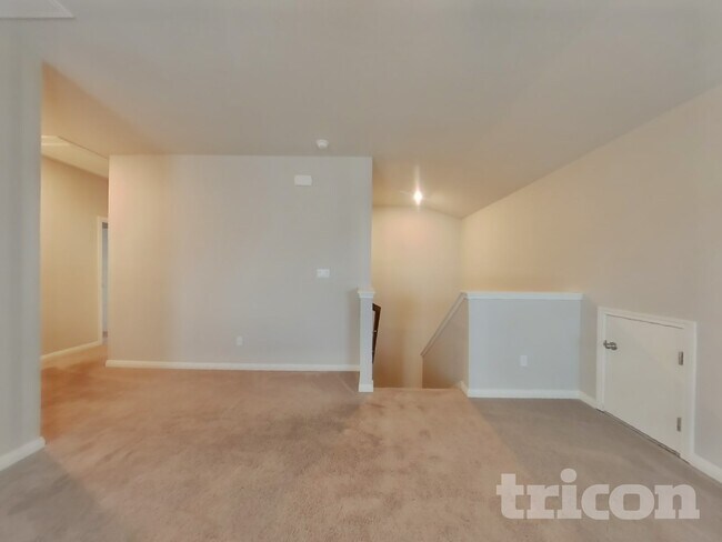 Building Photo - 13532 Emerson Wy