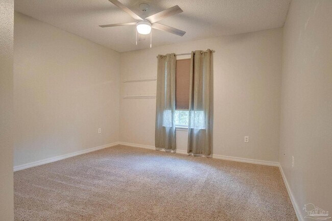 Building Photo - 2136 Ainsdale Ct