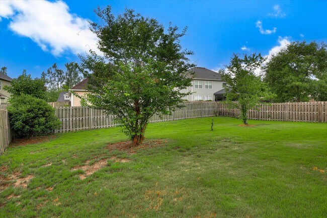 Building Photo - 226 Sandleton Way