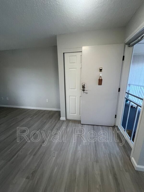 Building Photo - 95-1015 Kaapeha Street