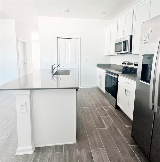 Building Photo - 1665 Cross Prairie Pkwy