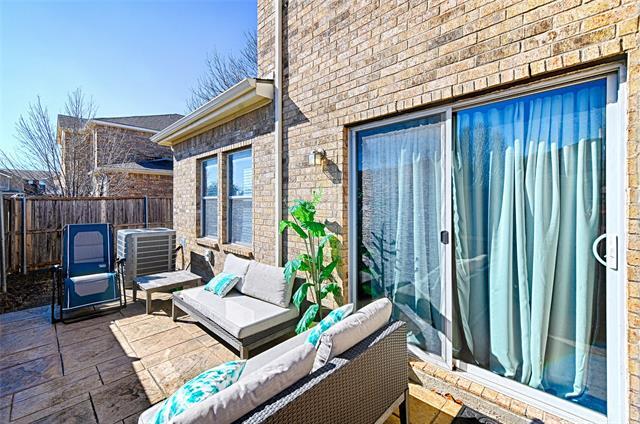 Building Photo - 5984 Stone Mountain Rd