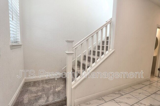 Building Photo - 4268 Emerald Gate Ln