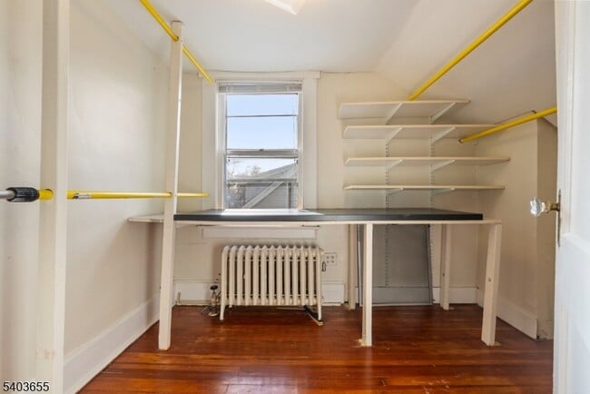 Building Photo - 226 Park St