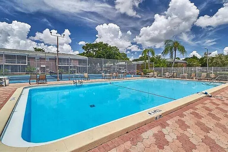 Building Photo - 8522 10th St N