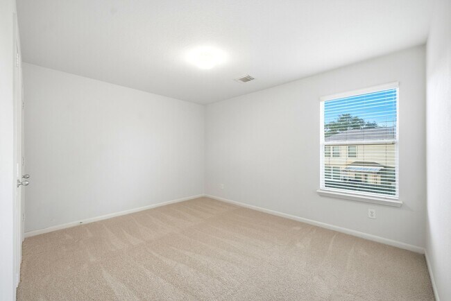 Building Photo - 3830 Misty Falls Ln