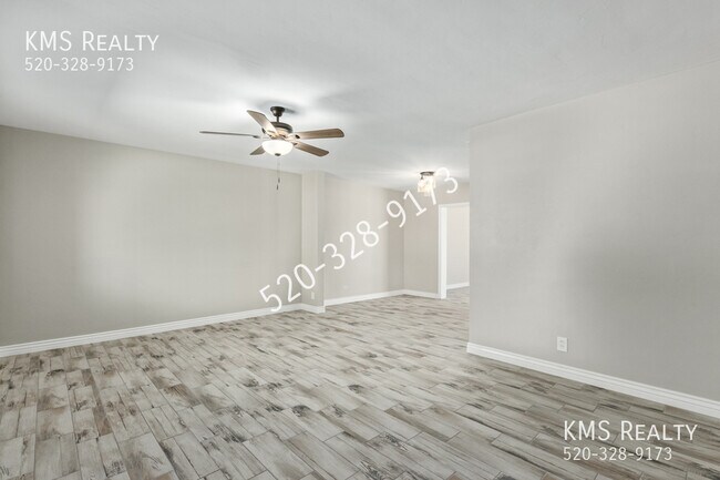 Building Photo - 901 S Belvedere Ave