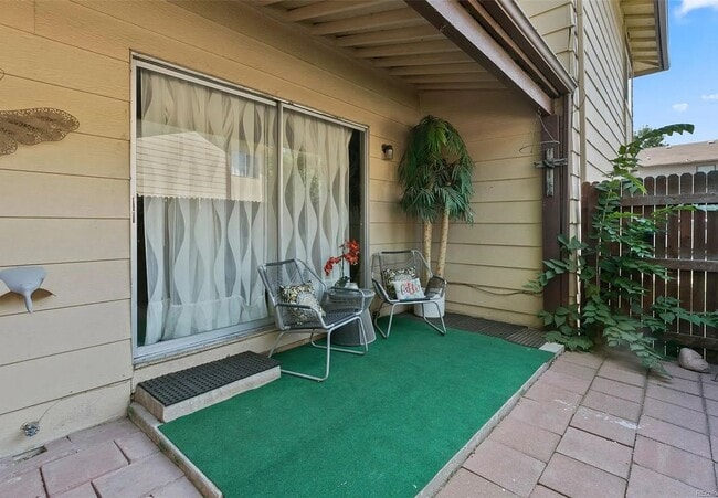 Building Photo - 2-Bedroom / 1-bath Charming Coronado Villa...