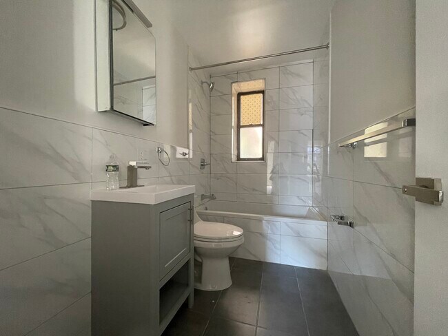 Floorplan - 565 Bergen Avenue