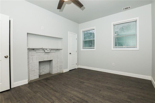 Building Photo - 1220 Hightower Rd NW