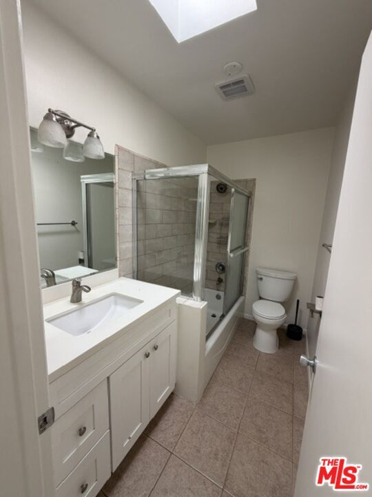 Building Photo - 2106 Pisani Pl