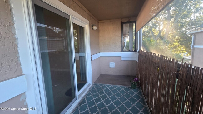 Building Photo - 7667 N Wickham Rd