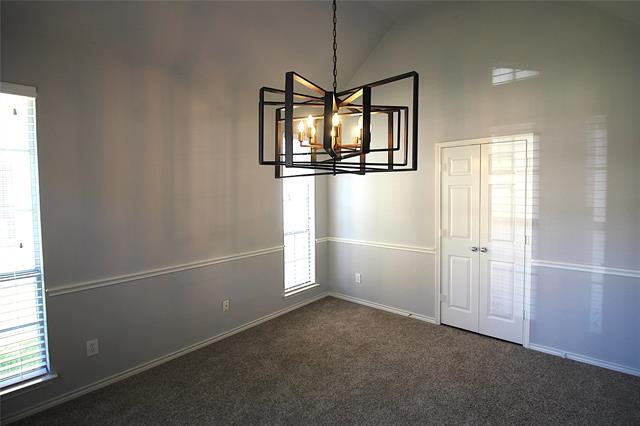 Building Photo - 8502 Linda Vista Dr