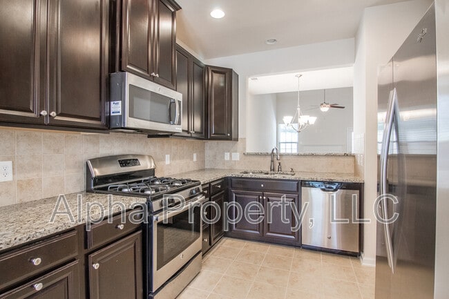 Building Photo - 24 Fairchild Way