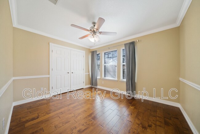 Building Photo - 11016 Forest Shower