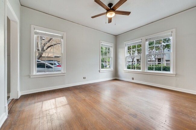 Building Photo - 4315 Gilbert Ave