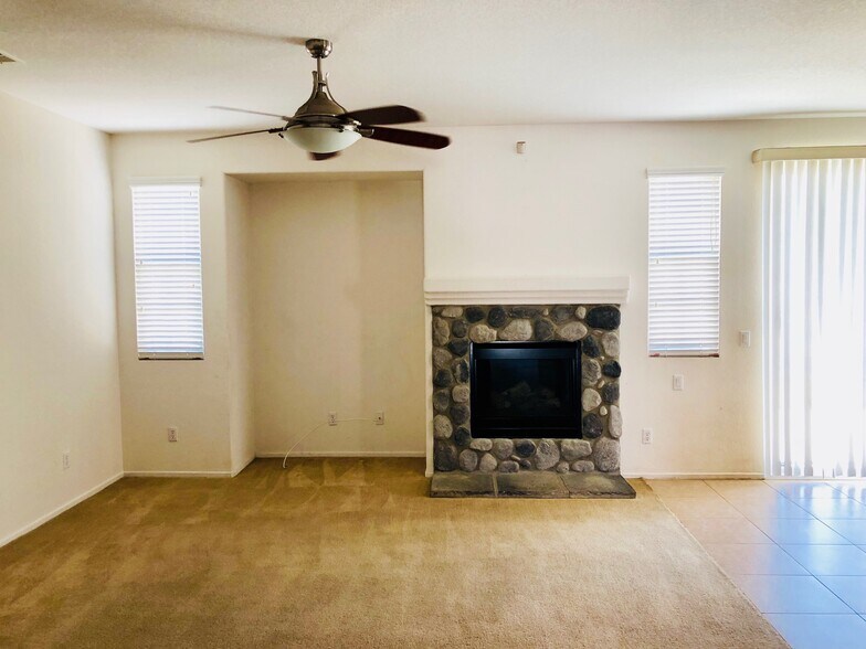 Building Photo - 37337 Ivywood Ct