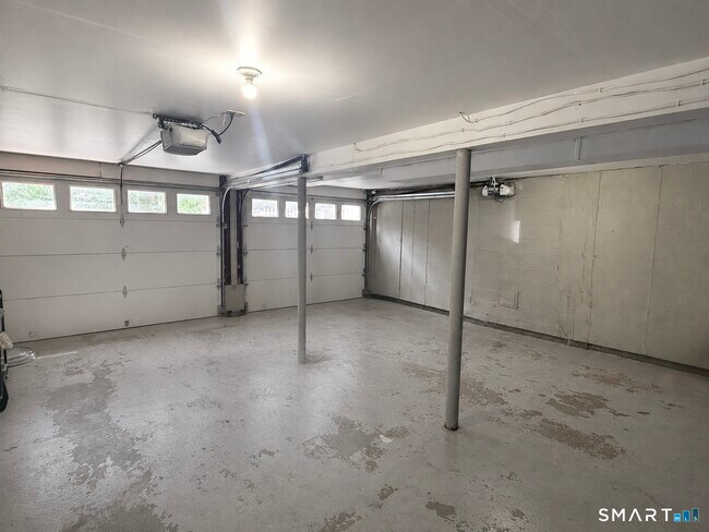 Building Photo - 500 Wolcott Ln