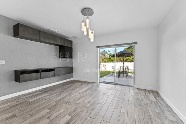 Building Photo - 105 Lacewing Pl