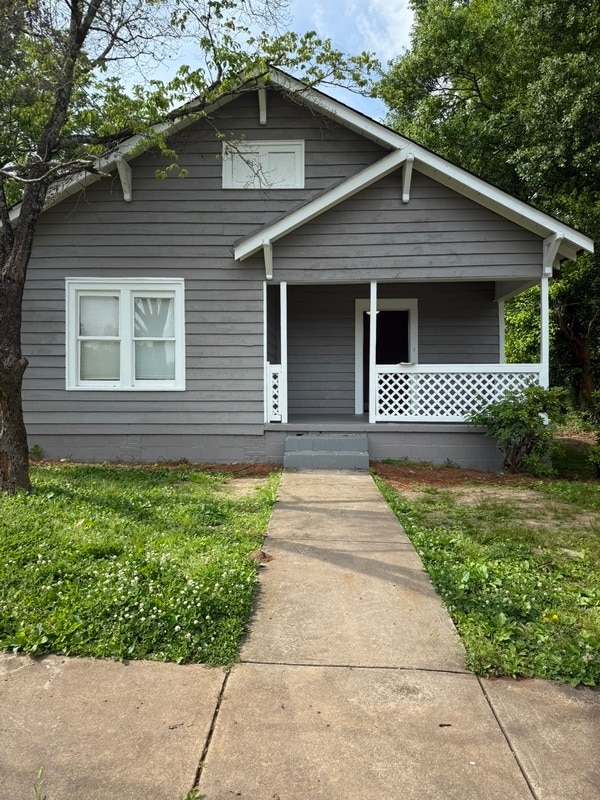 Building Photo - 106 Bell St