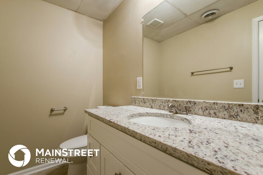 Building Photo - 633 Stone Harbor Pkwy SW