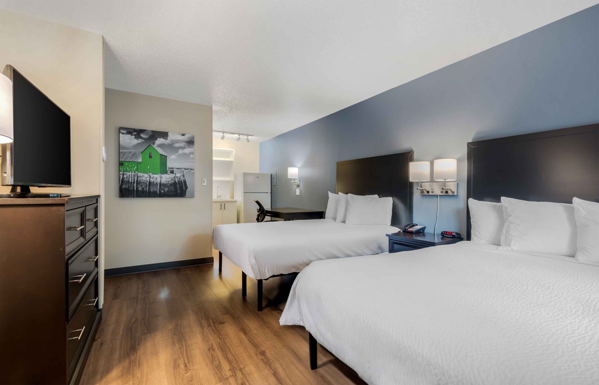 Building Photo - Furnished Studio-Dallas - Coit Road