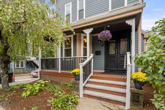 Building Photo - 60 Park St