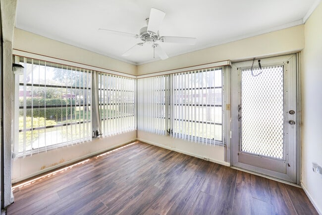 Building Photo - 270 Cape Cod Cir
