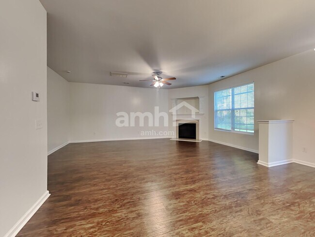 Building Photo - 3005 Peacher Ct