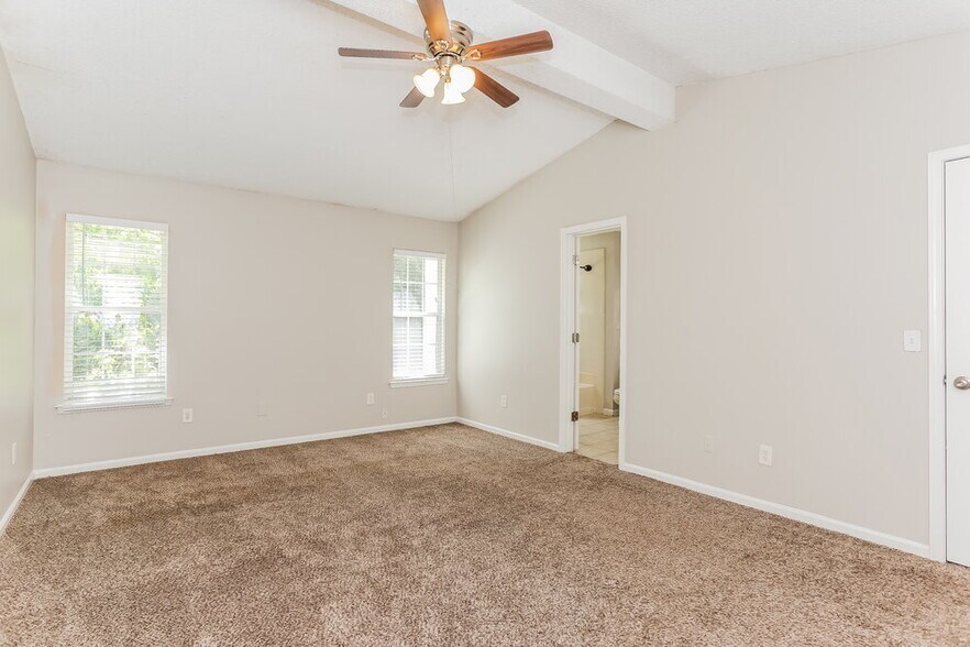 Building Photo - 1596 Trotters Bend Trail