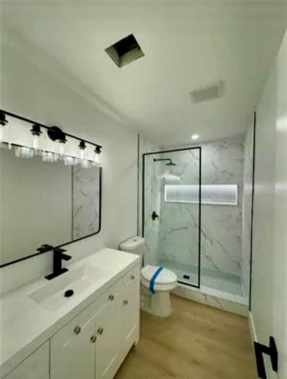 Building Photo - 640 Macduff Ln