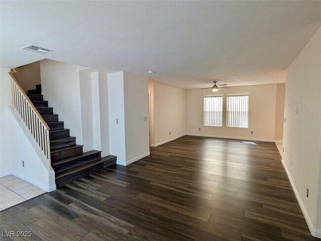 Building Photo - 1232 Swanbrooke Dr