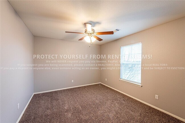 Building Photo - 1374 N Corsica Dr