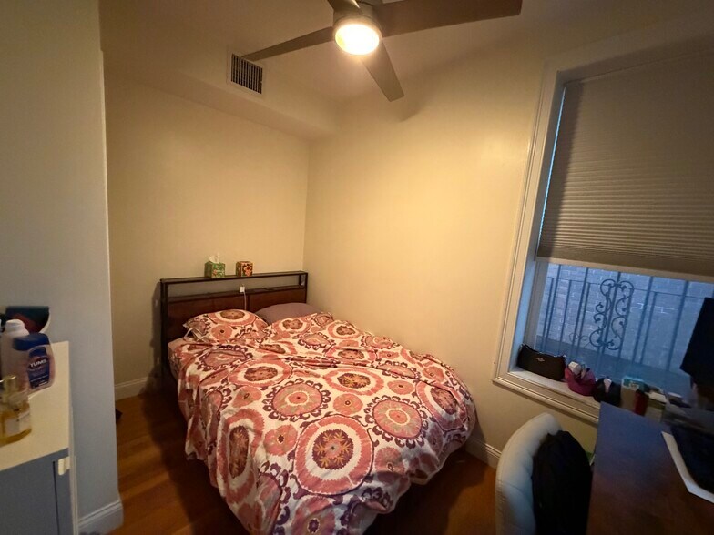 Building Photo - 1029 Tremont St