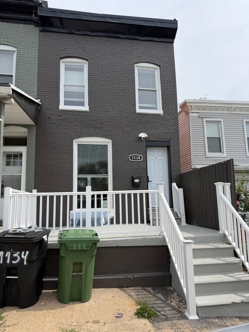 Building Photo - 1134 Montpelier St