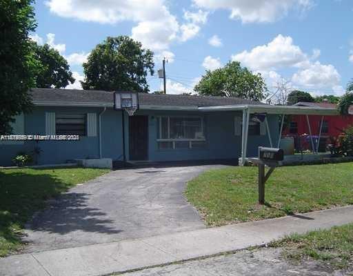 Primary Photo - 710 N 66 Terrace