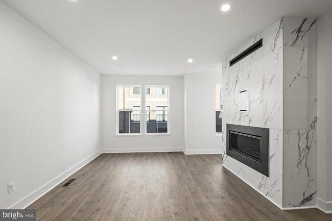 Building Photo - 1211 Northside Park Blvd