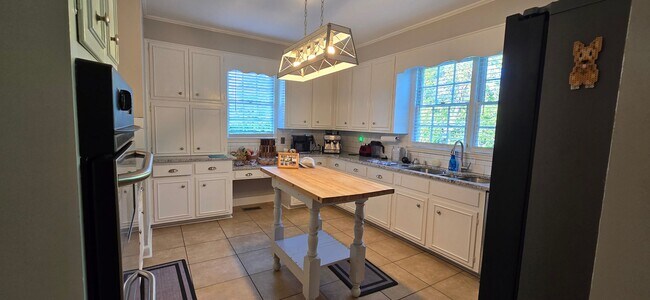 Building Photo - Red Oak Farm - Columbia County