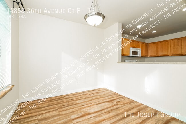 Building Photo - 14858 36th Ave Ct E