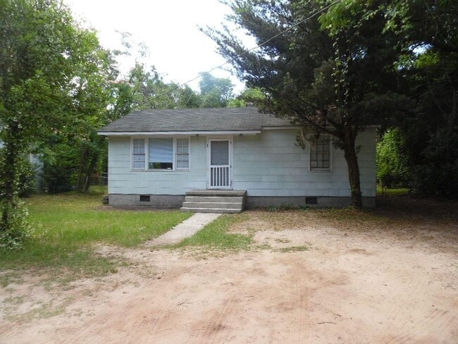 Primary Photo - 3 Sherwood Ln