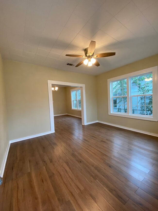 Building Photo - Temple Beauty 3 Bed 1.5 Bath