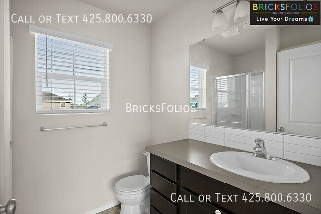 Building Photo - 10706 185th St E